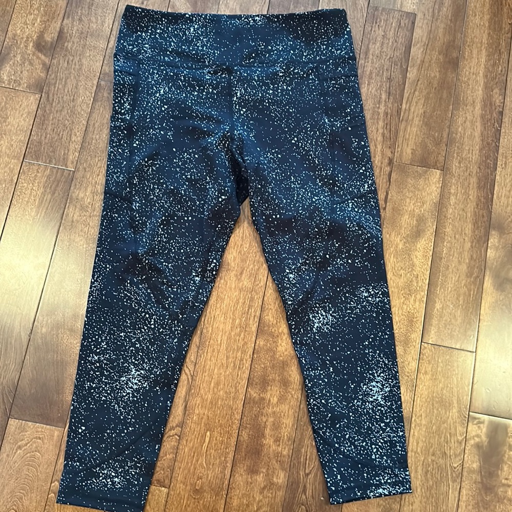 Black Reflective Pocket Light n Tight Hi-rise 7/8 24" Size 14-16